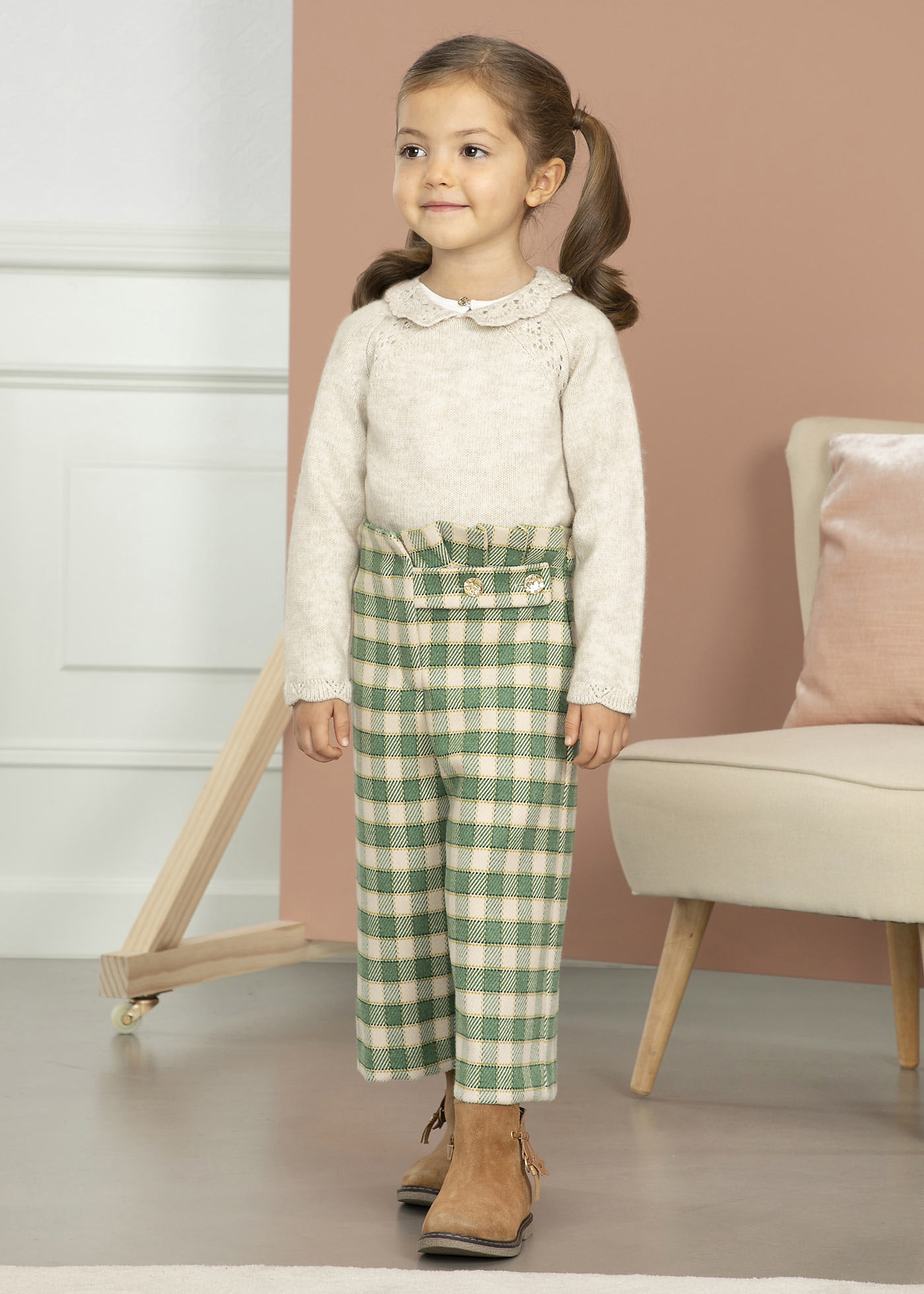 Pantalone modello culotte quadri bambina