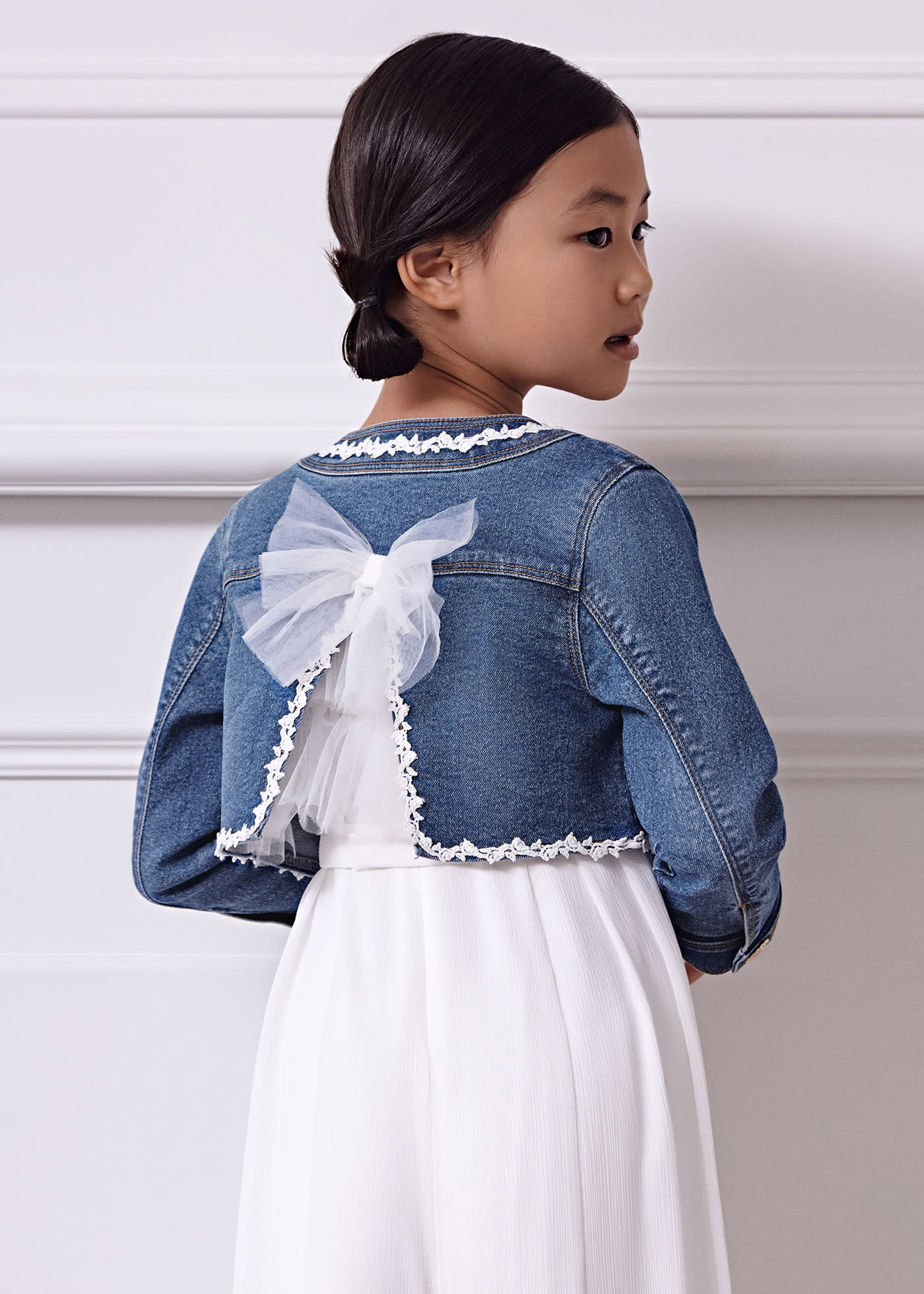 Giacca jeans con applicazioni bambina