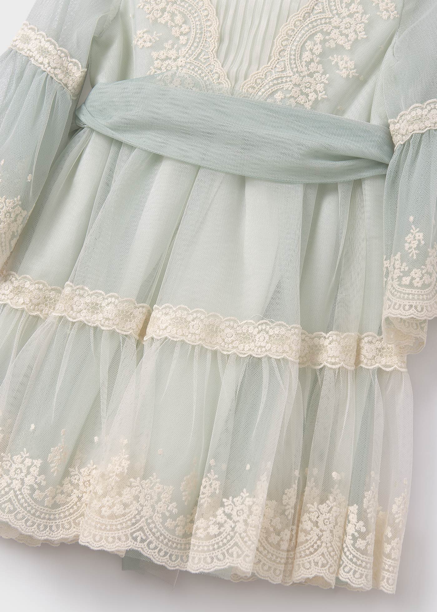 Robe brodée en tulle dentelle fille