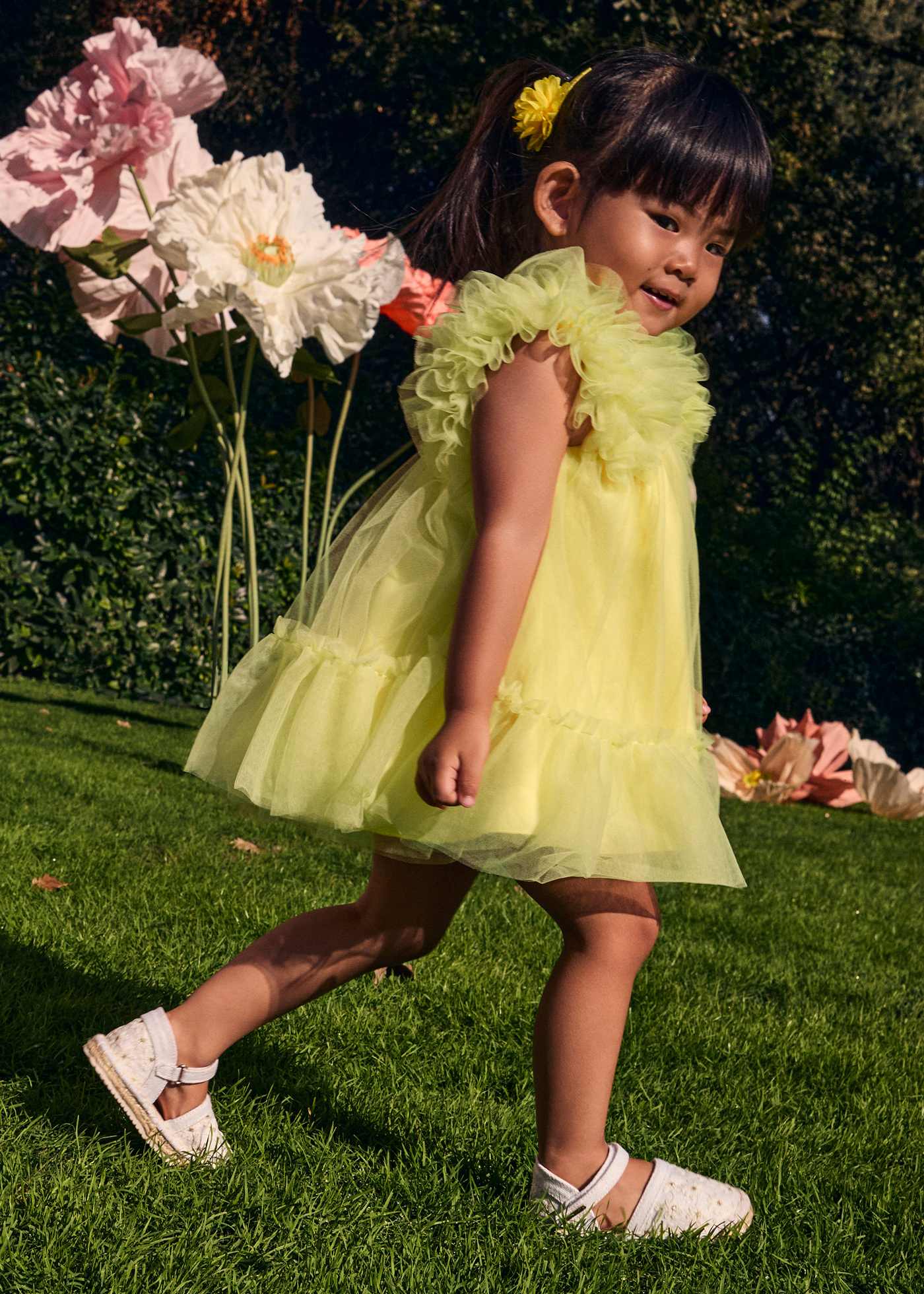 Baby tulle dress with volume