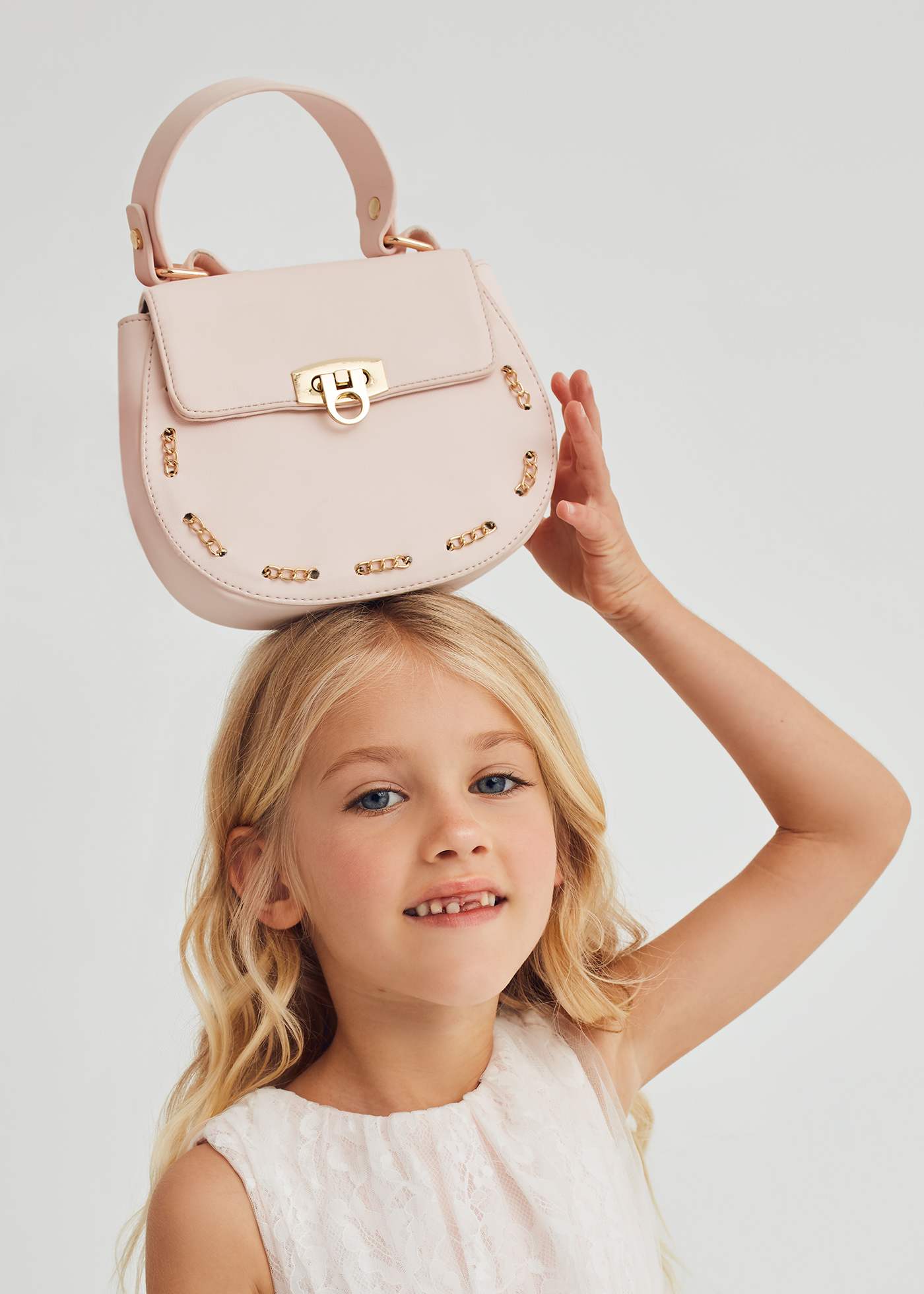 Girl bag with chain detail