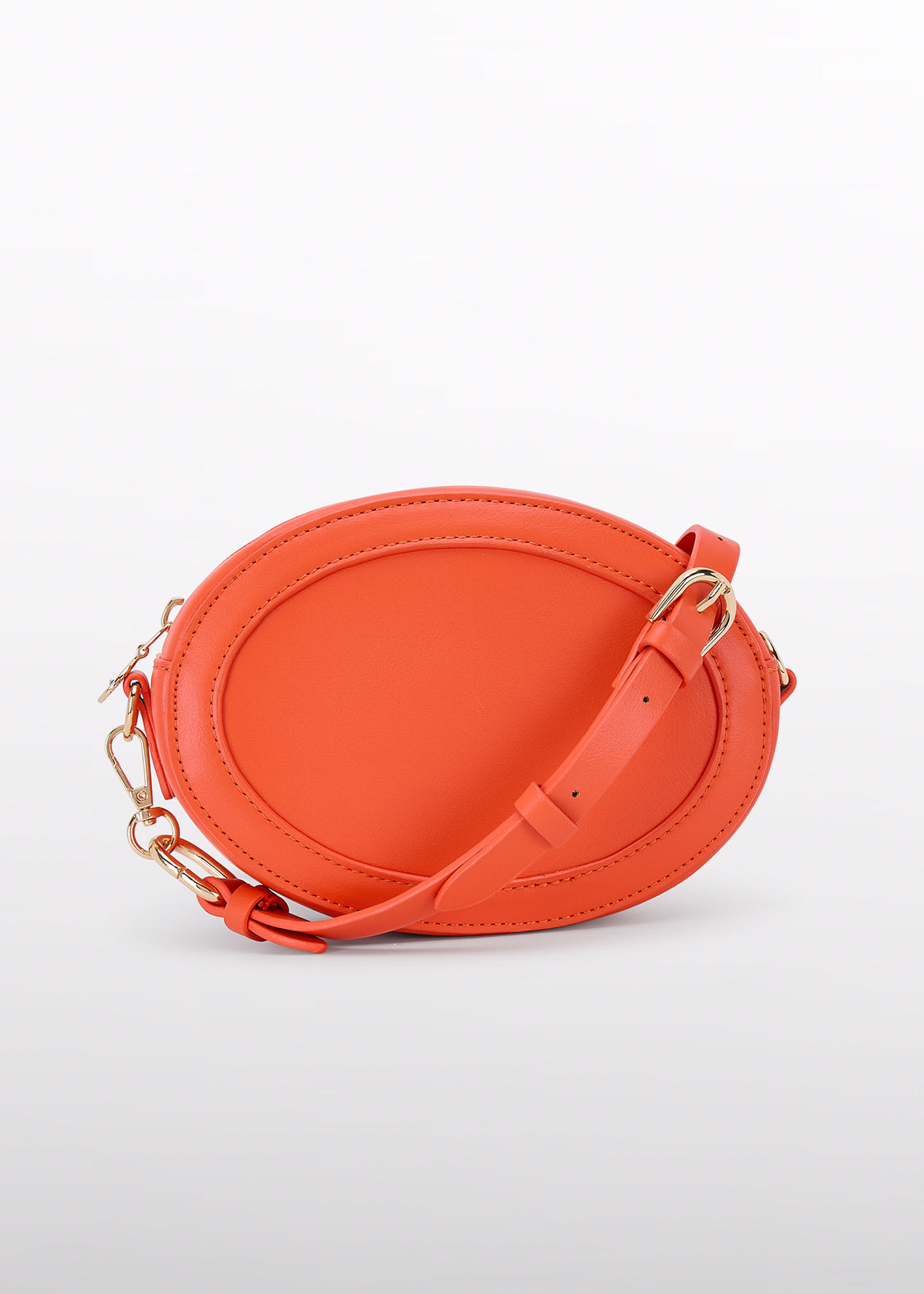 Girl logo chain bag