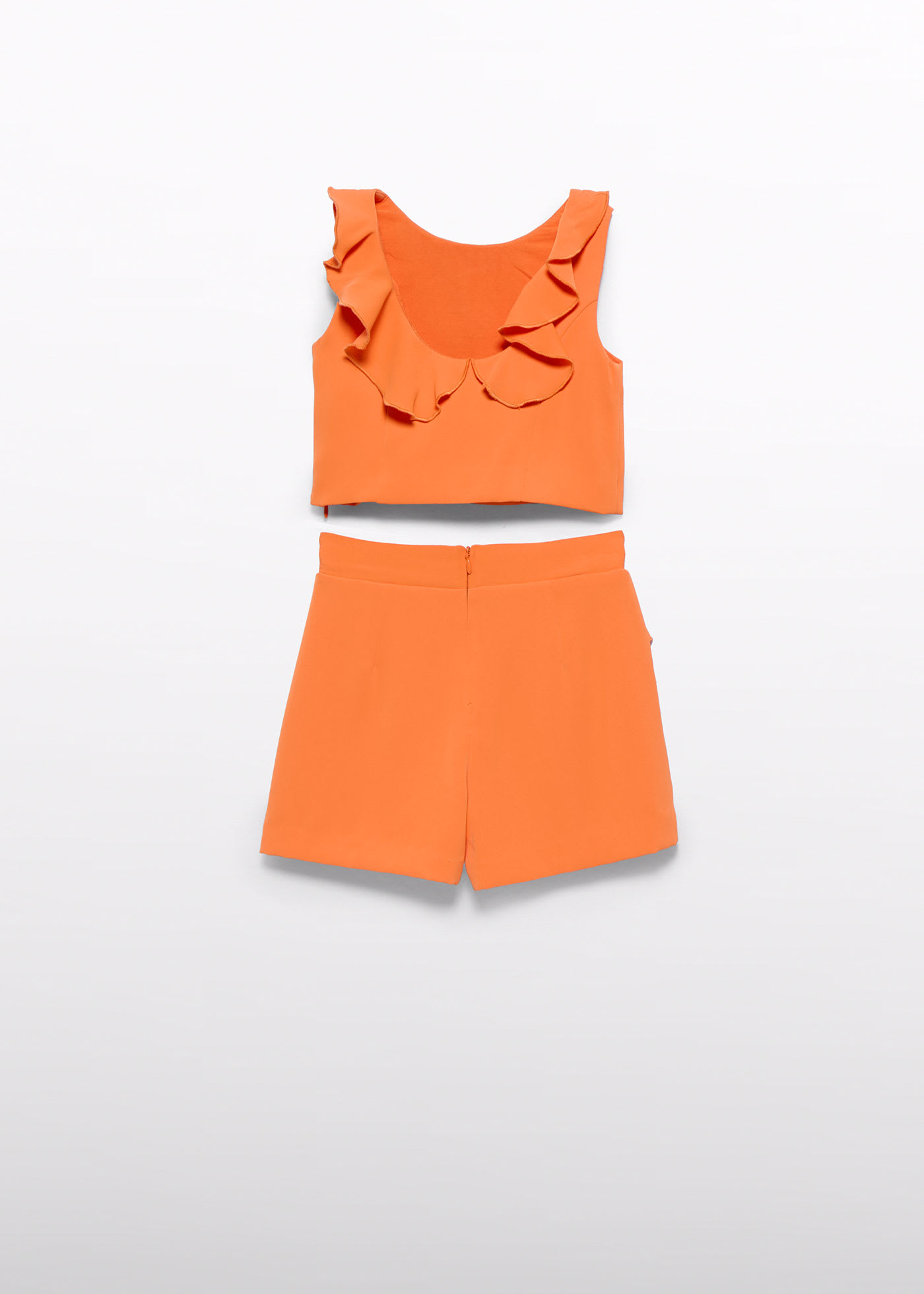 Girl crepe shorts set with ruffles