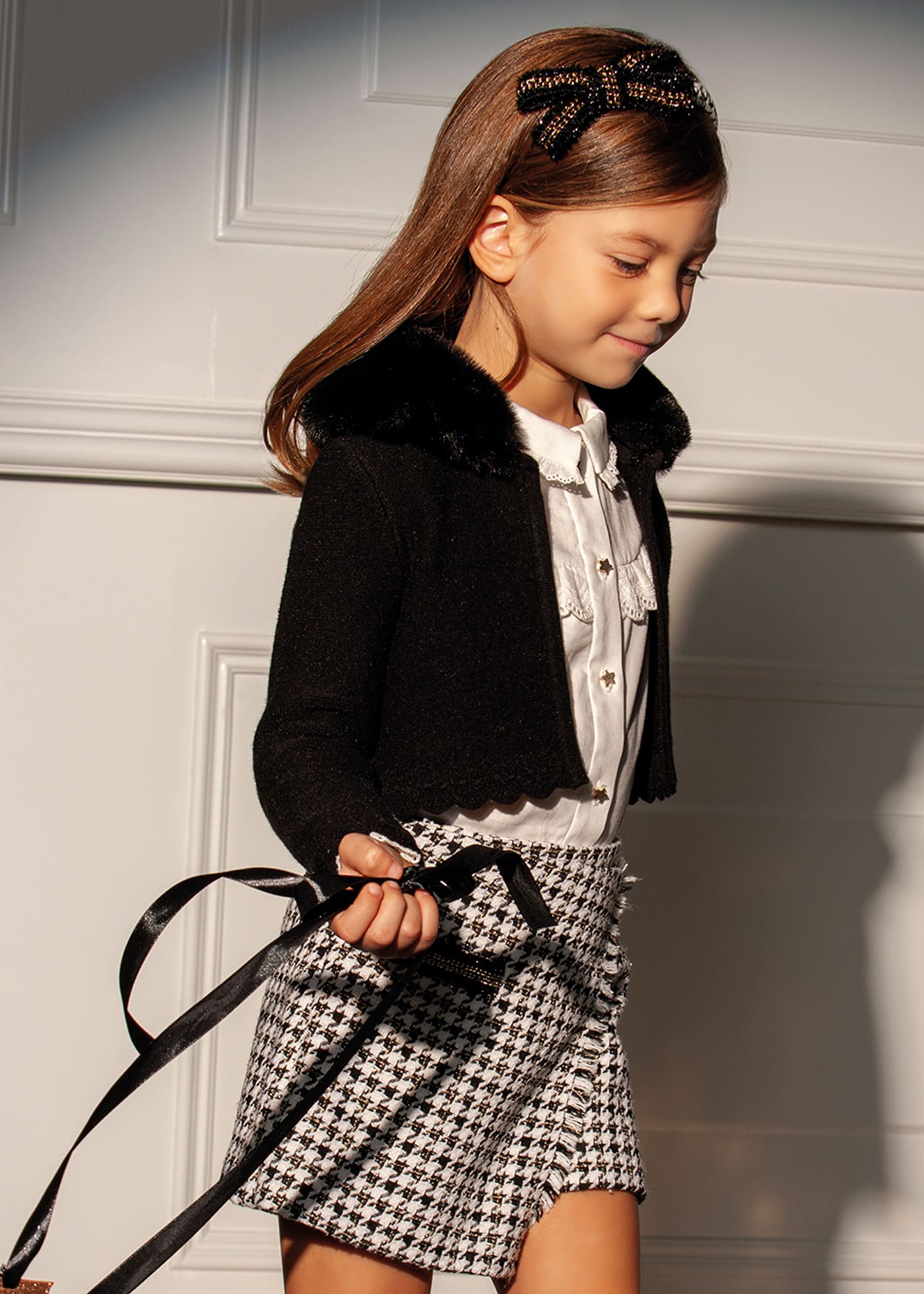 Casaco tricot gola pelo menina