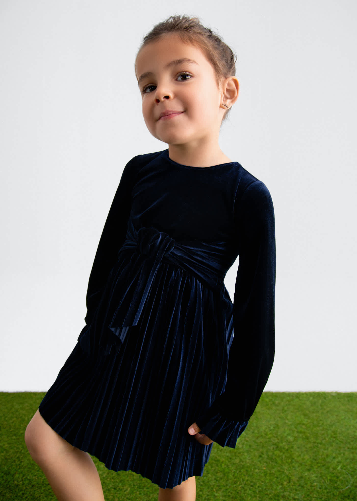 Vestido terciopelo plisado niña
