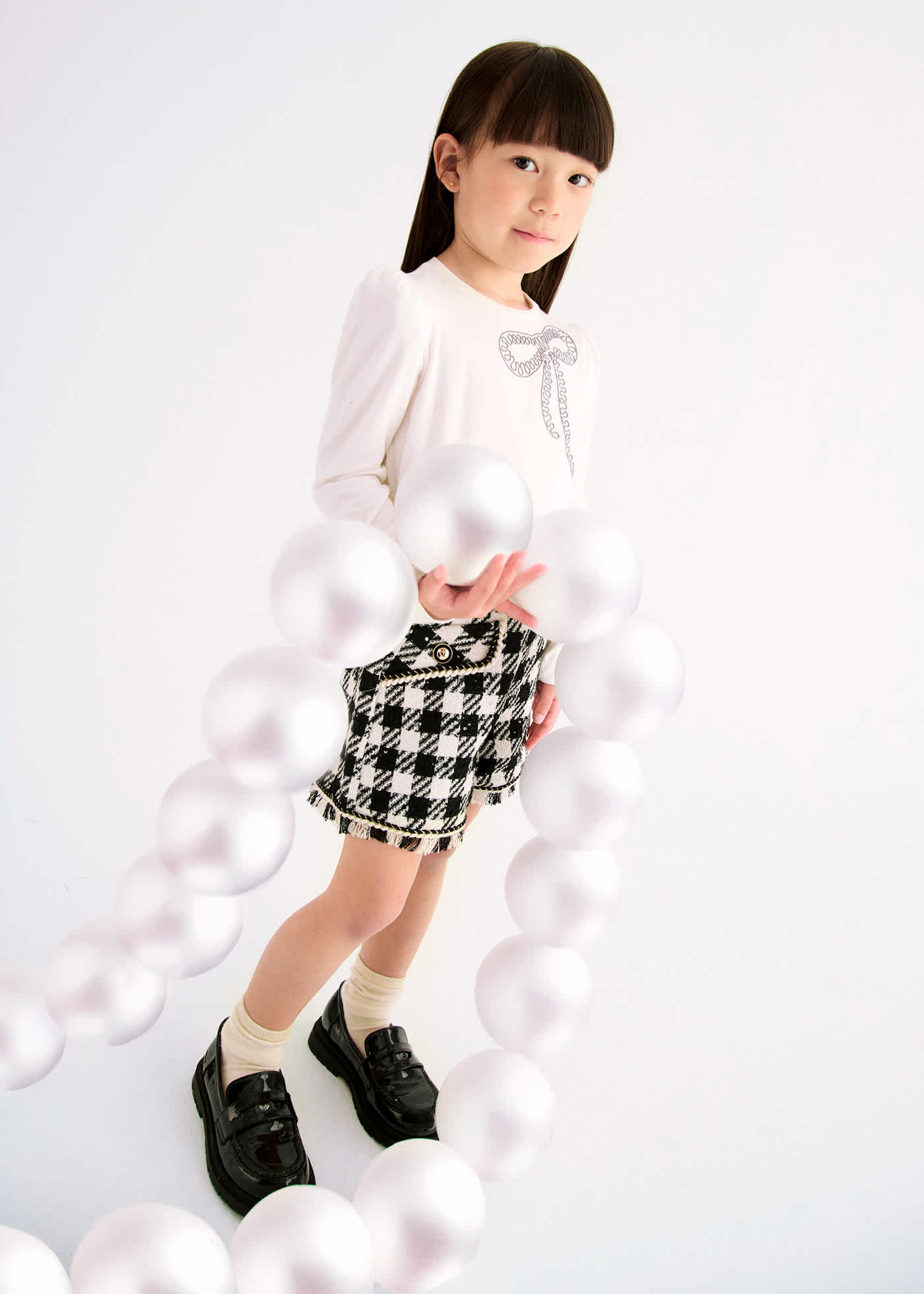 girls bow embroidered T-shirt