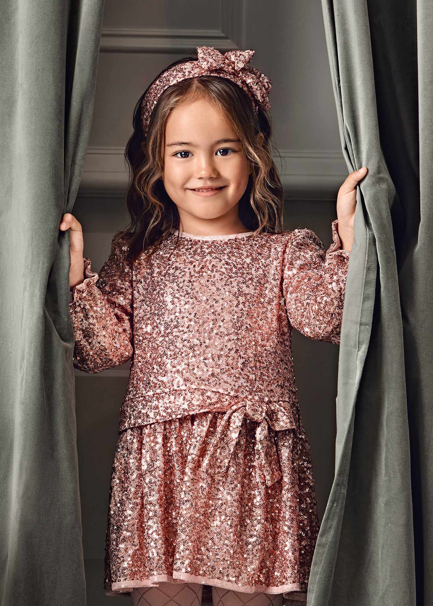 Vestido lentejuelas niña