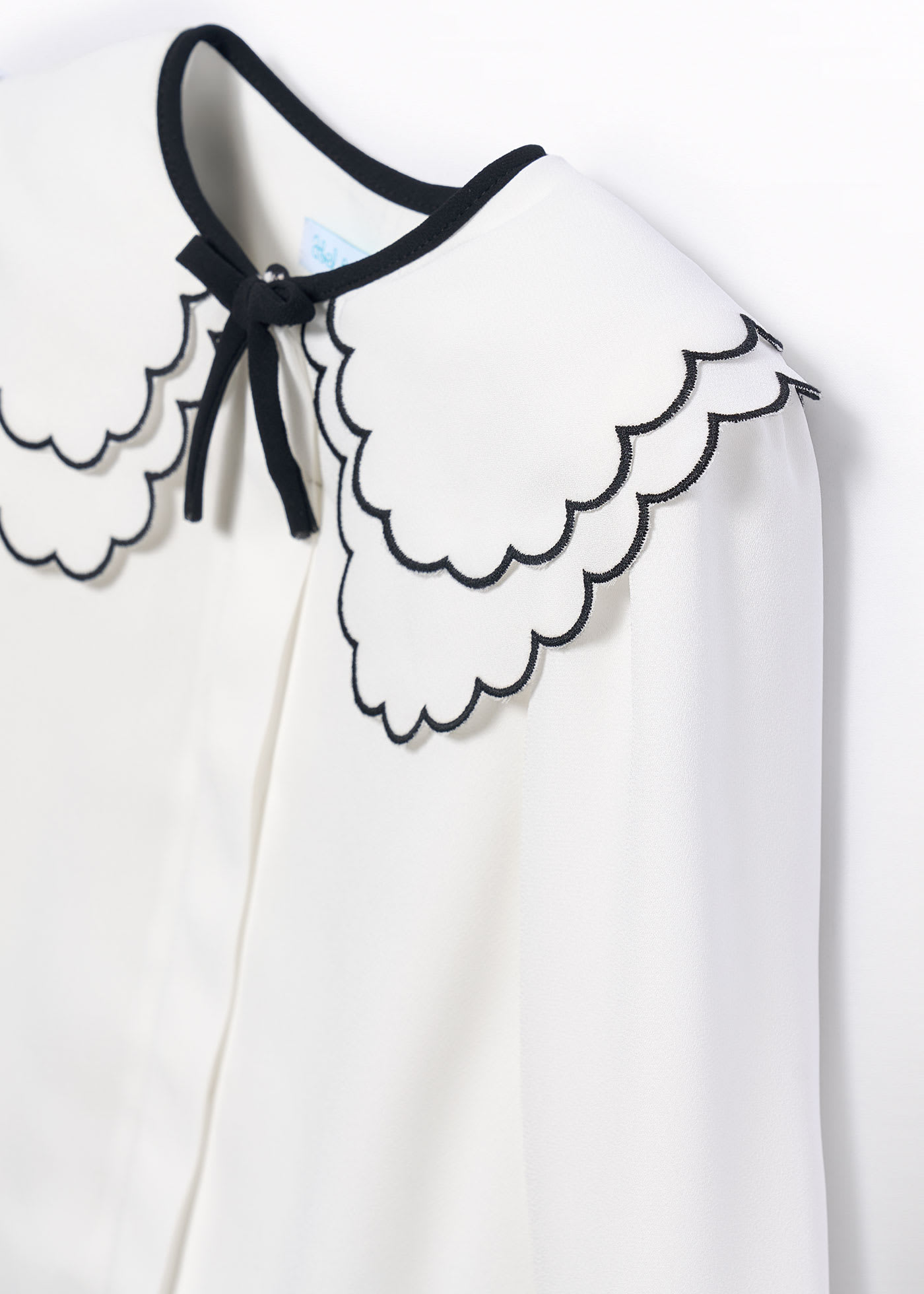 Girl Chiffon Blouse with Embroidered Collar