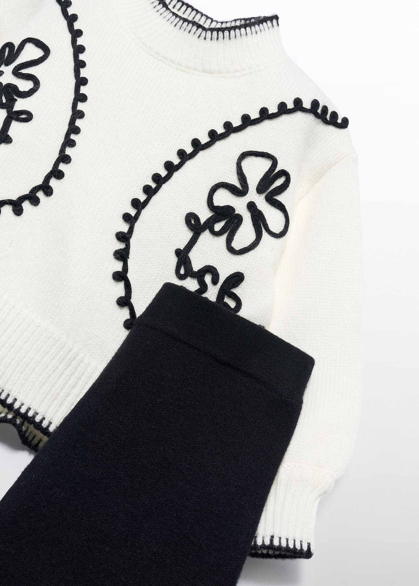 Ensemble pantalon en tricot brodé fille