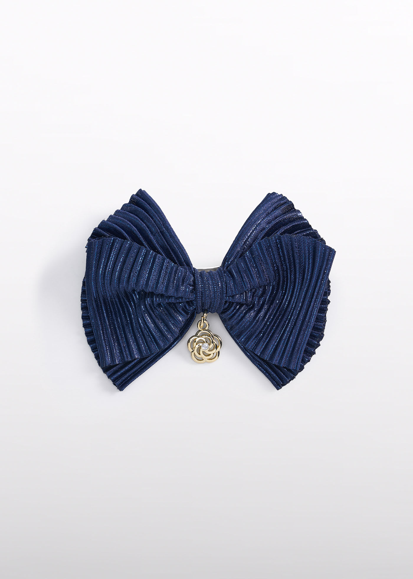 Girl's pleated knit lace clip