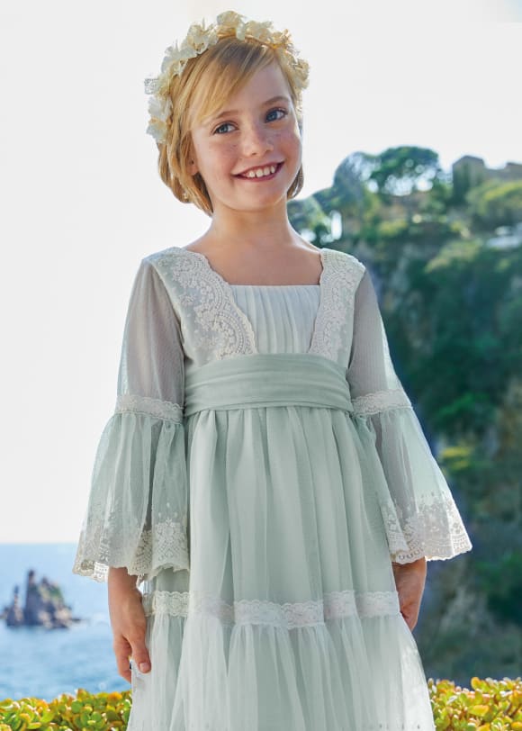 Sukienka z haftowanym tiulem dla dziewczynki