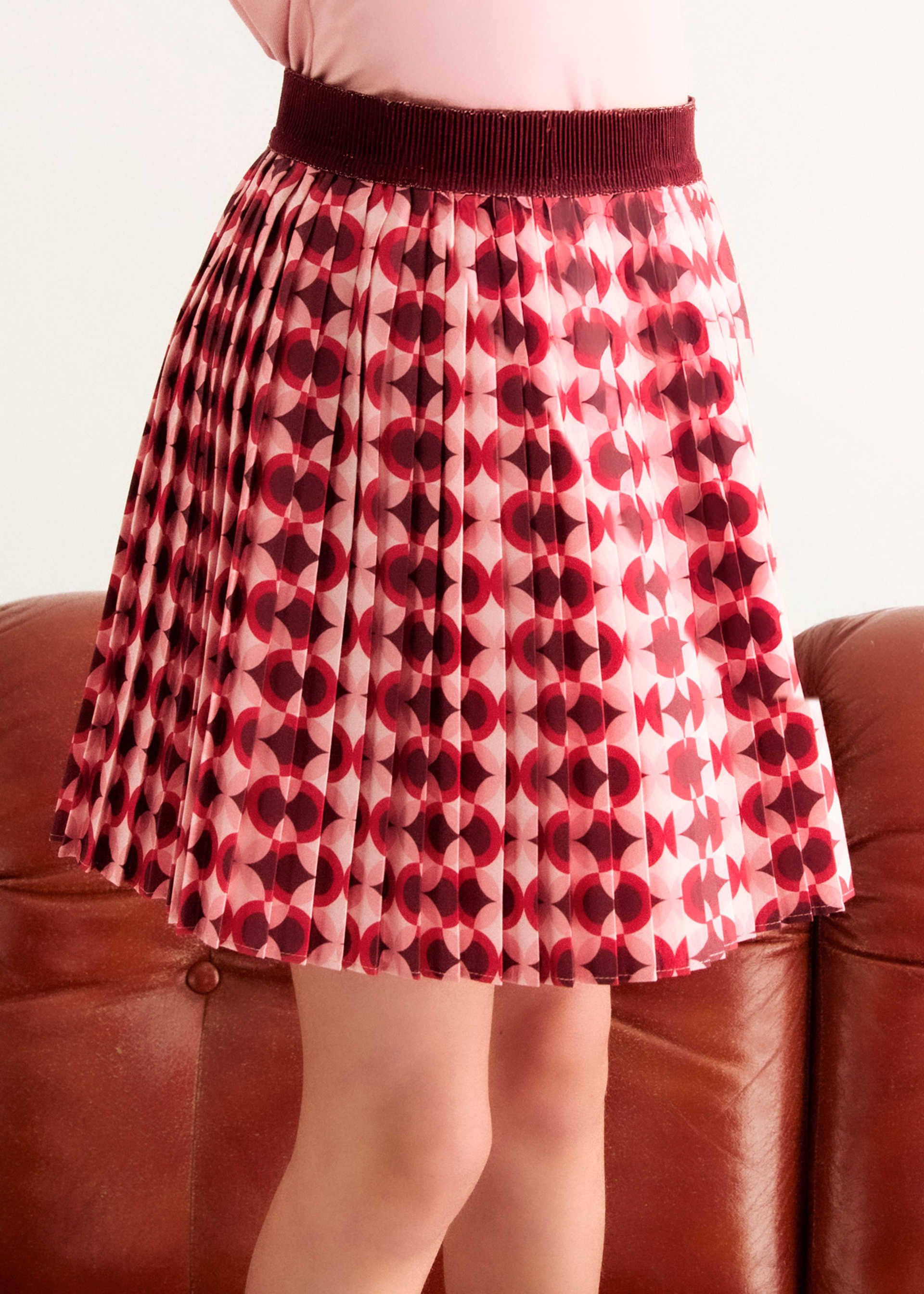 girls pleated print mini skirt