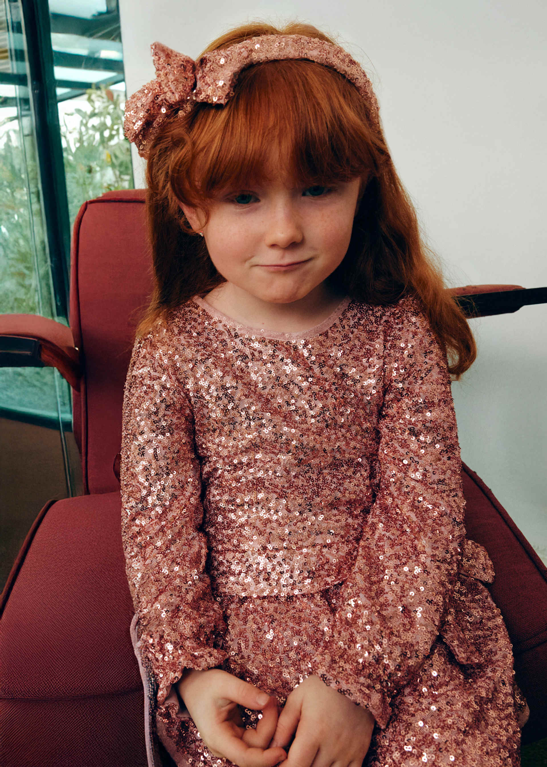 Vestido lantejoulas menina