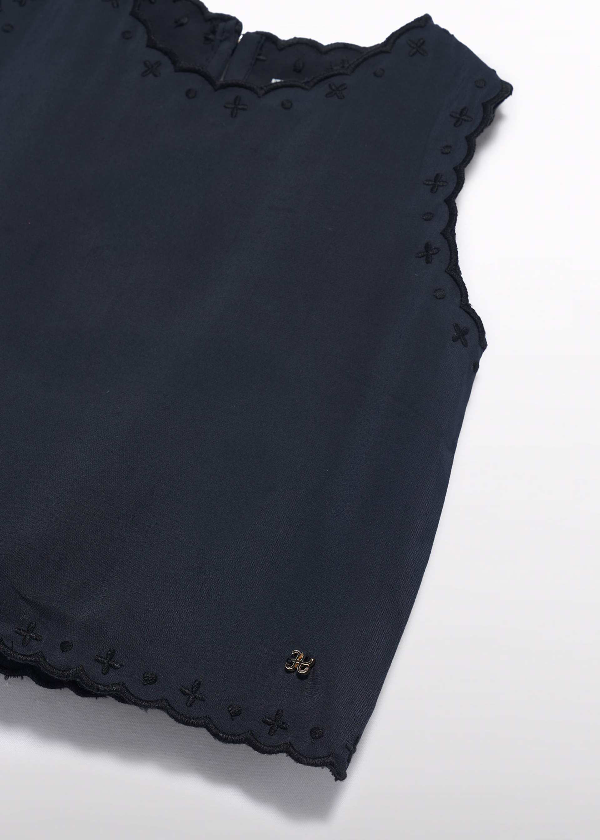 Embroidered top for girls