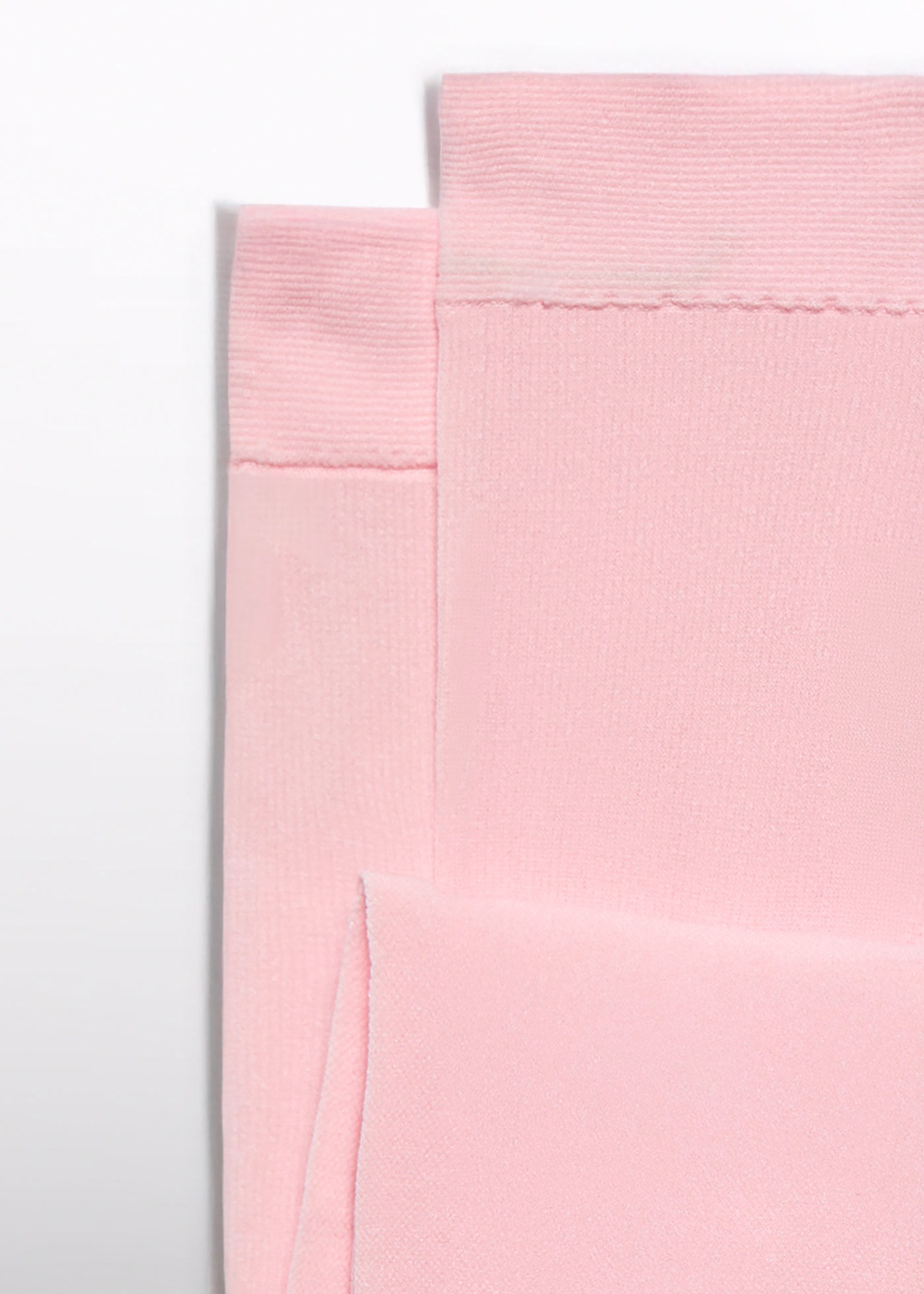 Rajstopy siateczkowe dla niemowlęcia