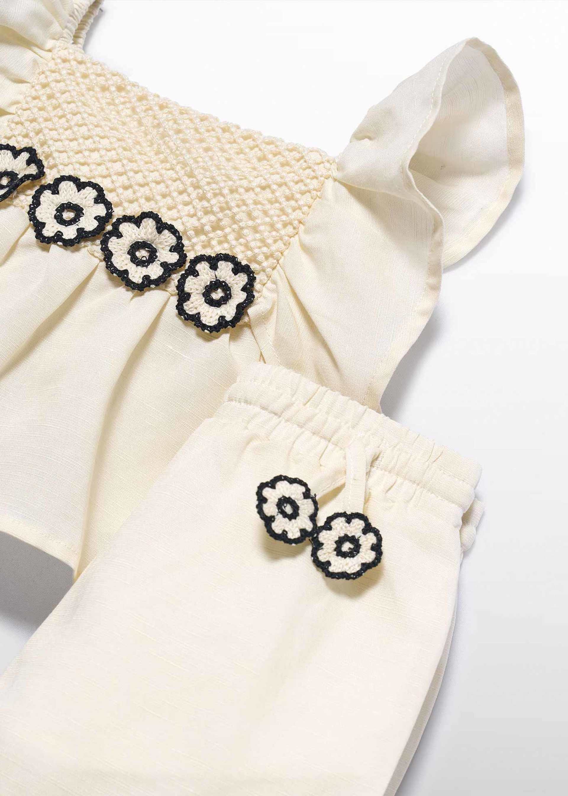 Ensemble bermuda avec applications crochet fille