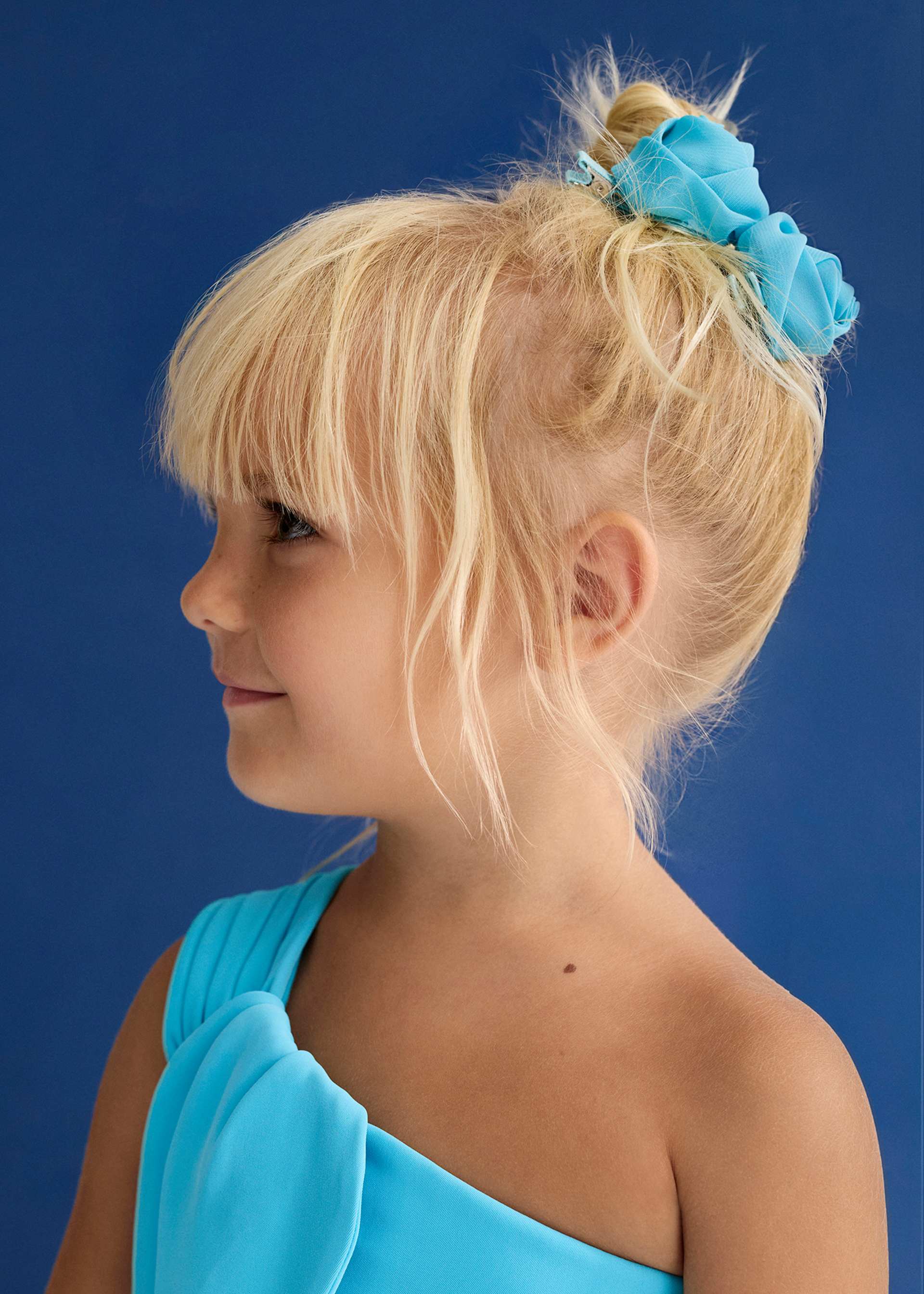 Set pinzas flor gasa niña