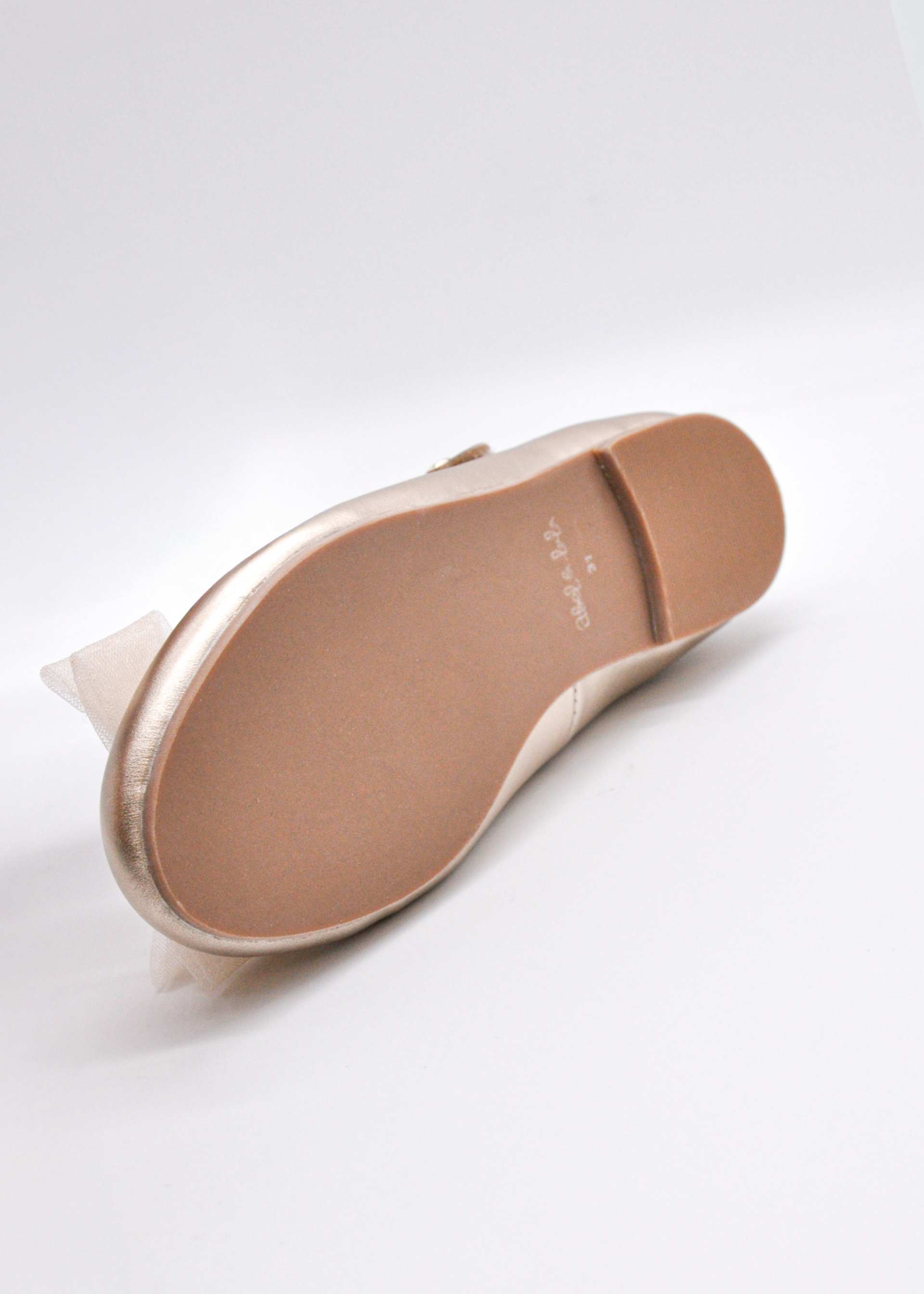 Little girl's tulle shoes