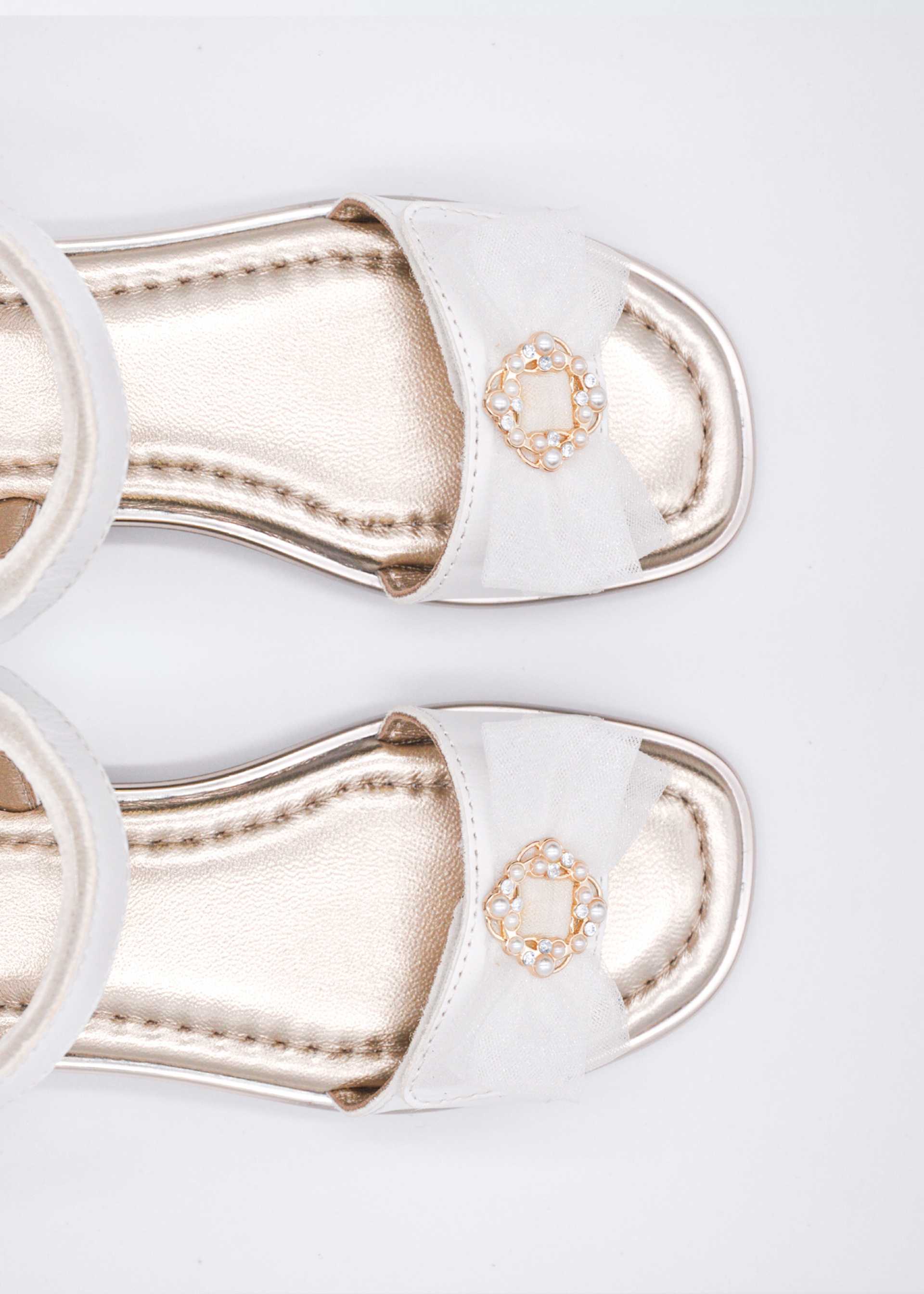 Girls' leather sandals with tulle