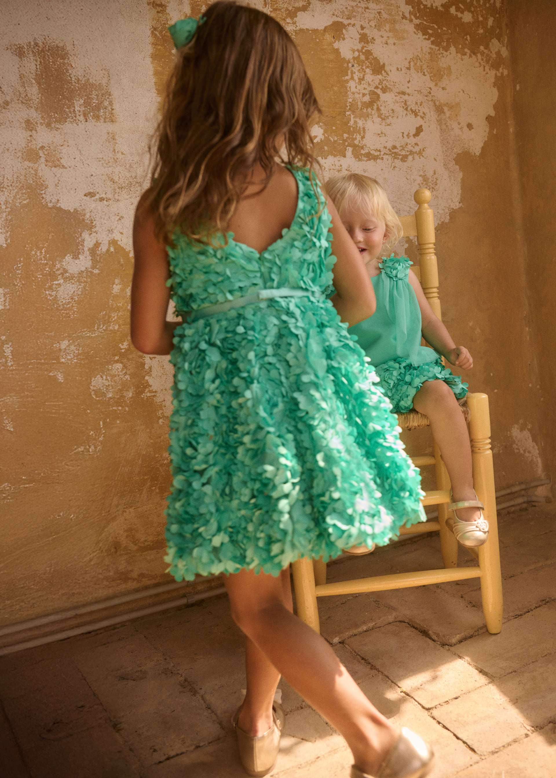 3D floral puffed dress for girls