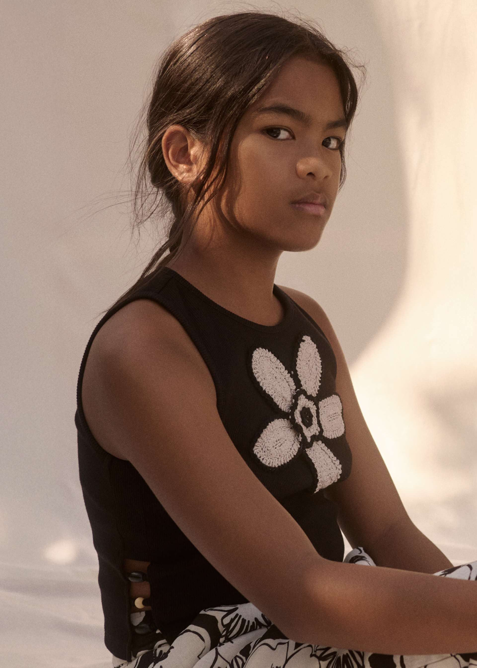 Girl Floral Crochet Knit Top