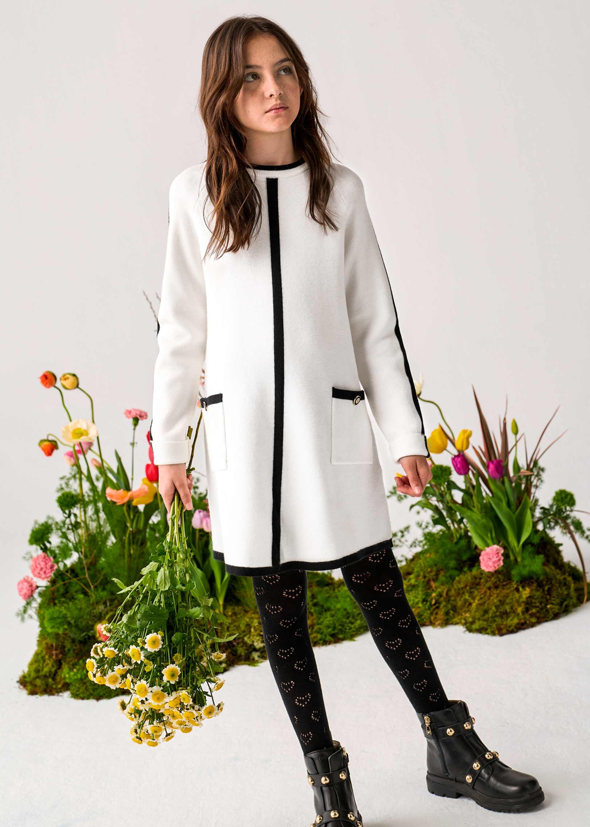 Girls' knitted dress