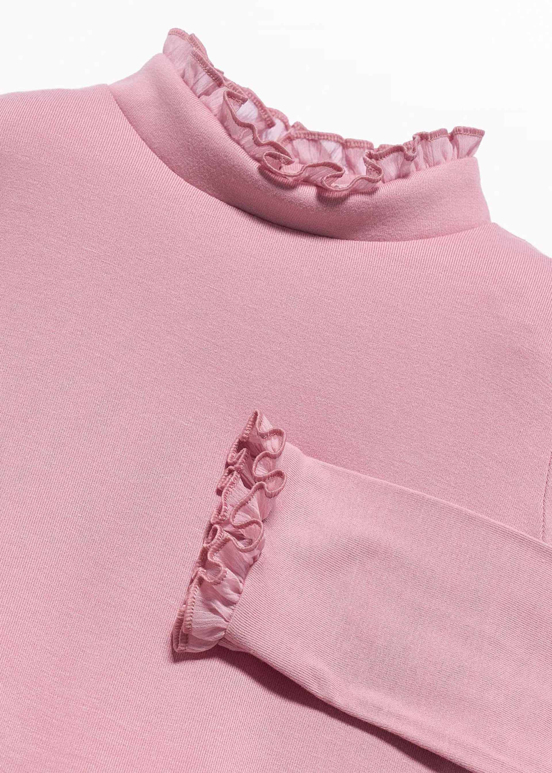 swan neck girls shirt