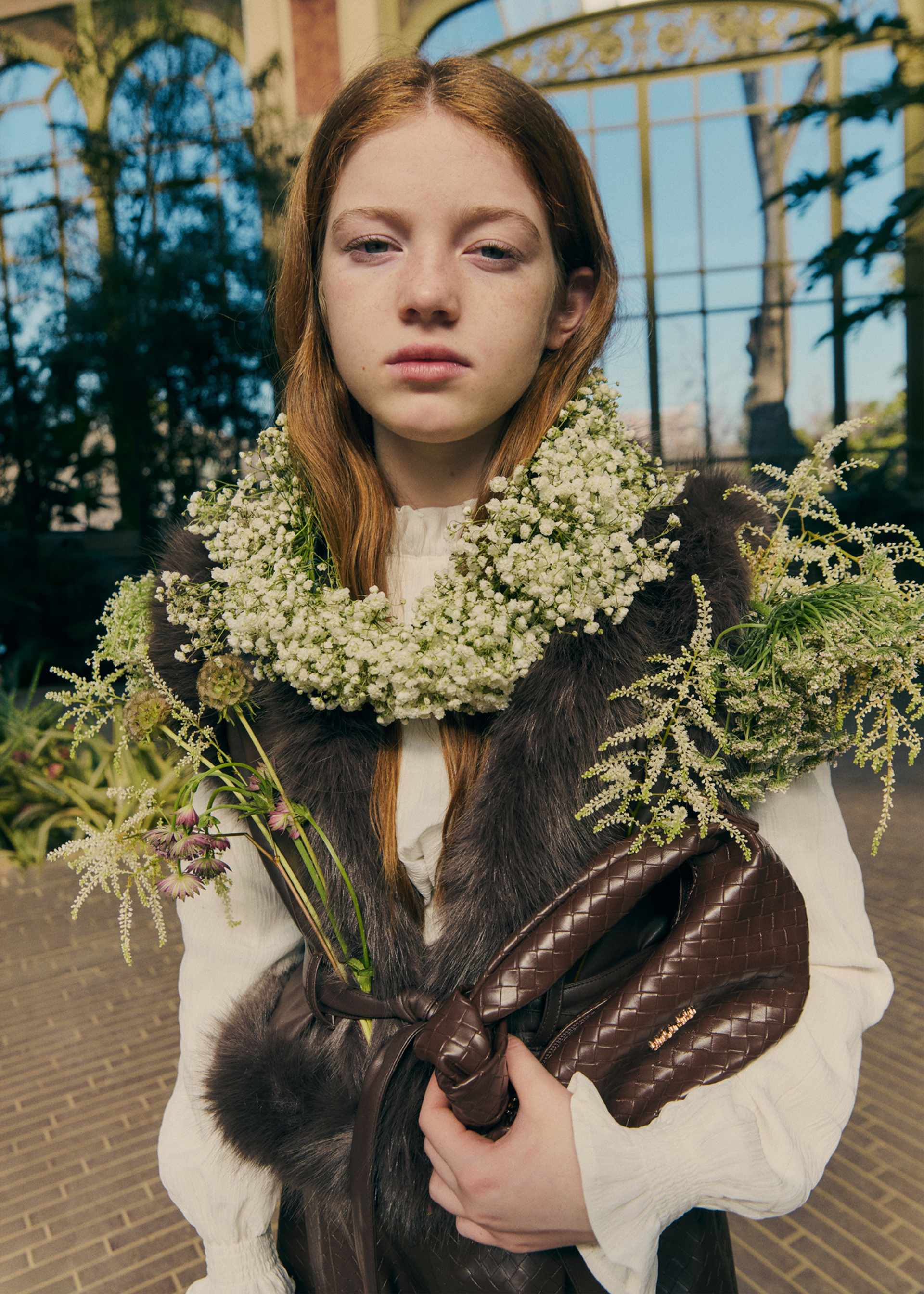 Colete acolchoado pelo menina