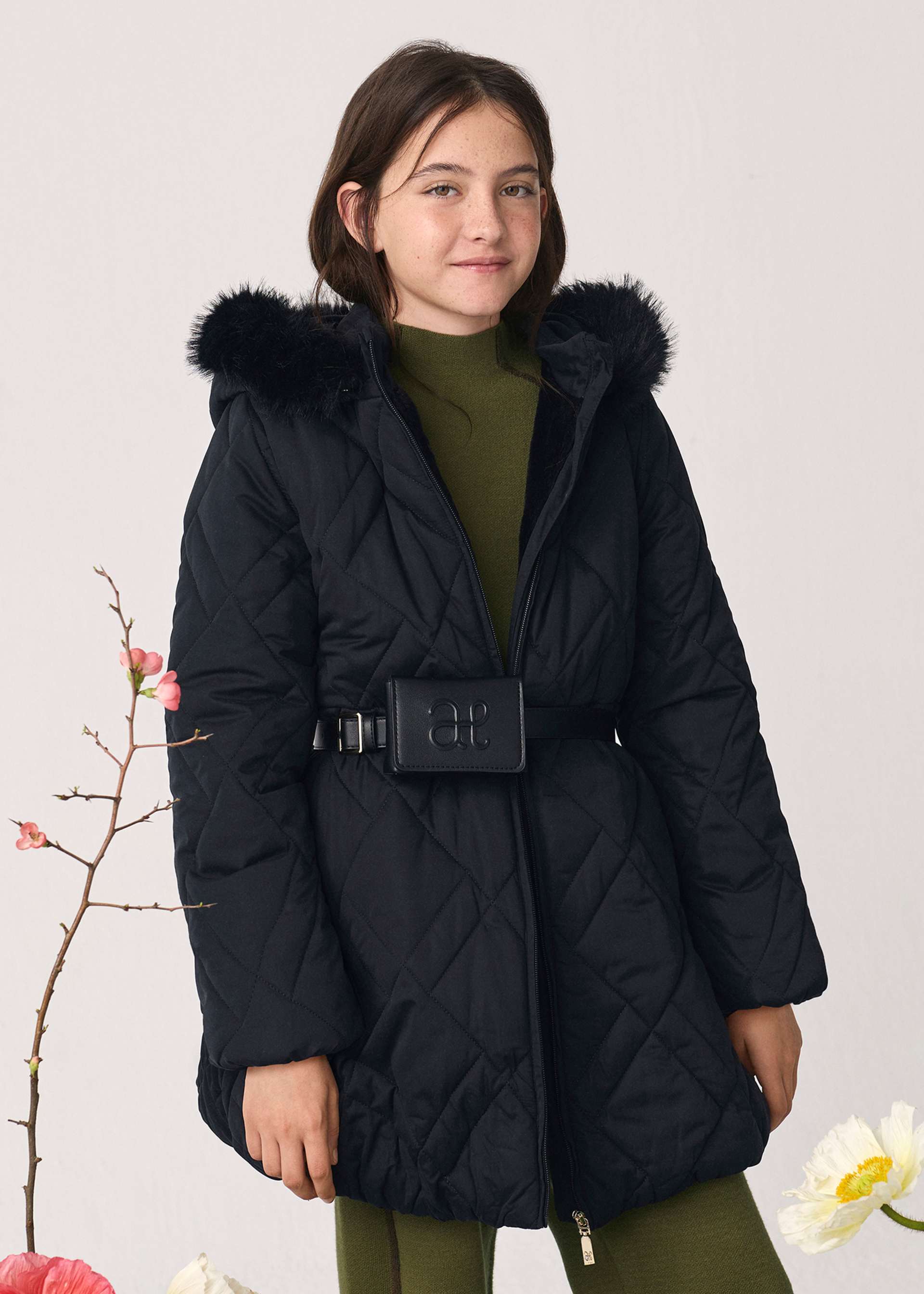 Giaccone lungo con cintura portamonete bambina