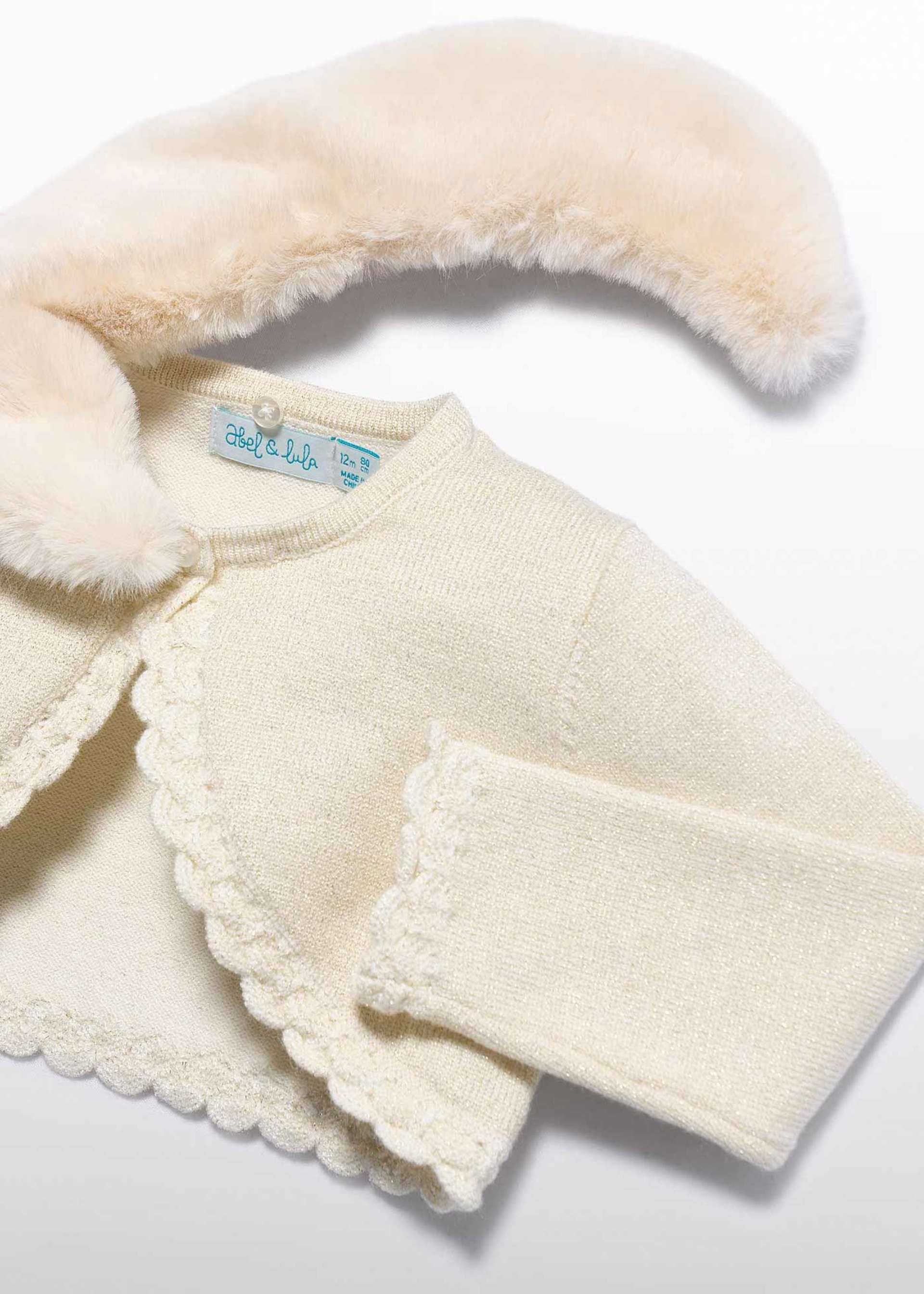Rebeca tricot bebé niña