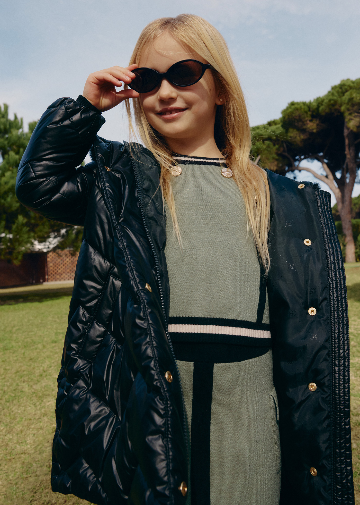 Girl Long Quilted Coat Black | Abel & Lula ® display picture 1